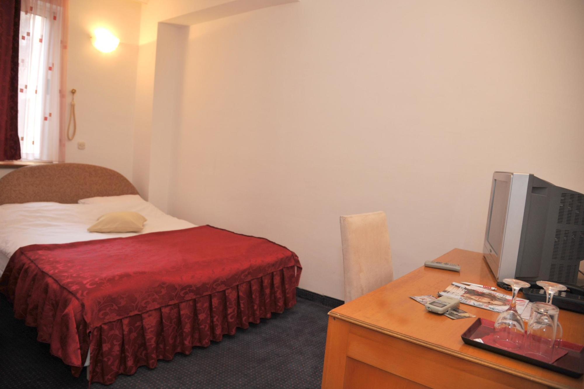 Hotel Residence Inn Skopje Extérieur photo